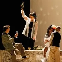 D'Autres Familles que la Mienne -  Estelle Savasta - Théâtre du Rond-Point, Paris