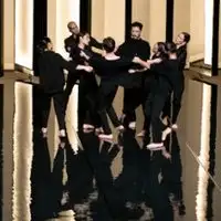 Les Yeux Fermés