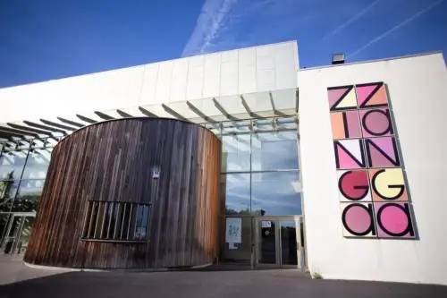 Salle Zinga Zanga
