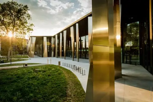 Palais de la musique et des congrès