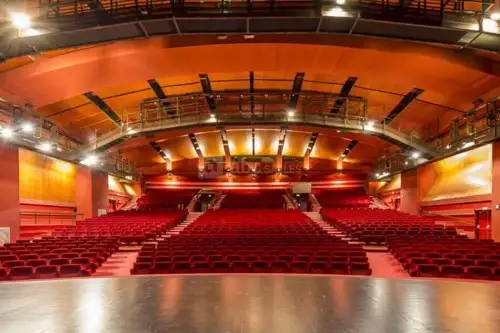 Le Palais des Congrès d'Issy