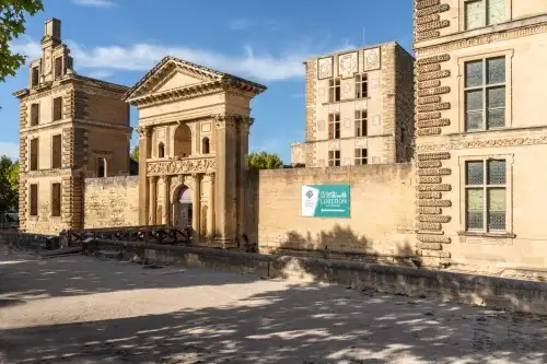 Château de La Tour d'Aigues - Monument historique-Musée