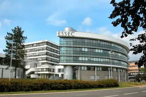 ESSEC Business School Cergy-Pontoise Campus
