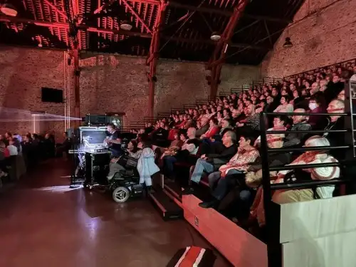 Grande Halle de la Ferme d'Ayau